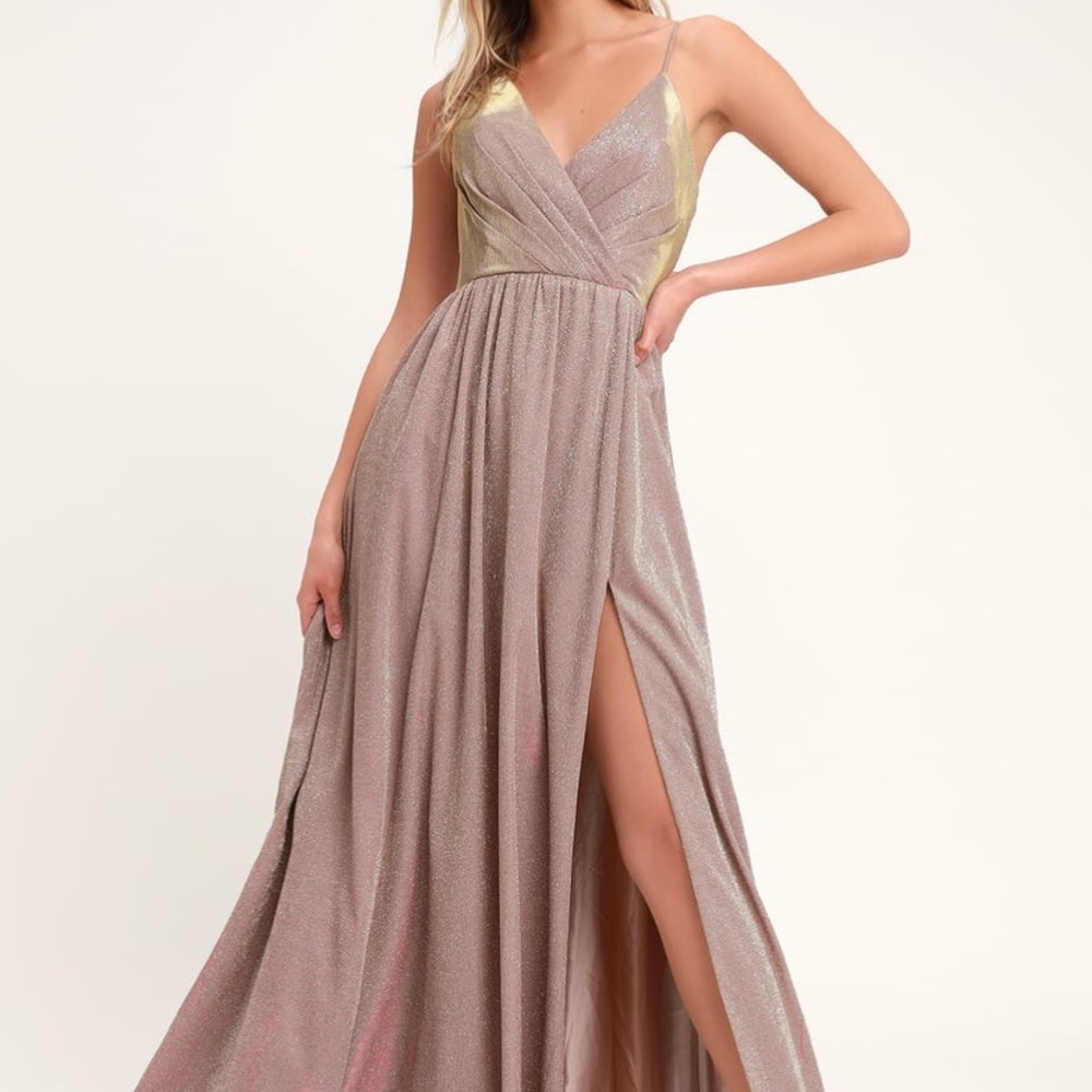 Lulu’s Alnair Iridescent Blush Glitter Madi Dress